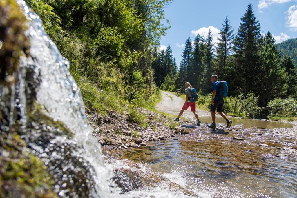 Family Home Weissensee グライフェンブルク エクステリア 写真