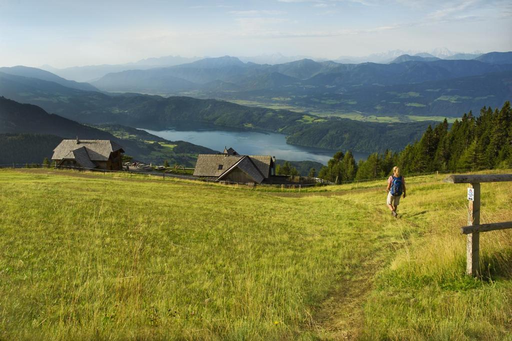 Family Home Weissensee グライフェンブルク エクステリア 写真
